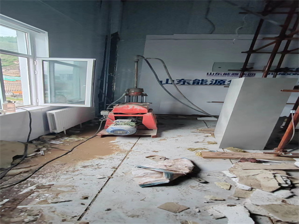 封开地基基础下沉墙体裂缝加固注浆顶升施工